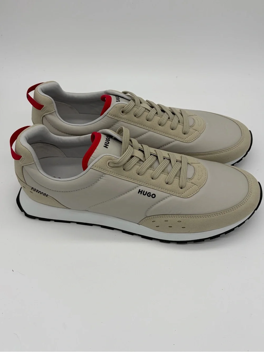 HUGO Beige and Red Low-Top Sneakers